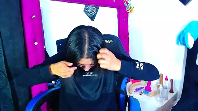 Jenng18 online show from 11, 4, 2026