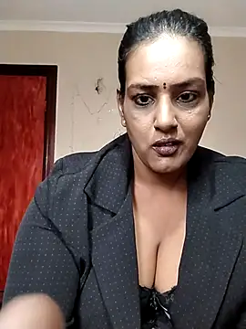 Snapshot of NWC4LYF chatting on 13, 6, 2026 NWC4LYF online show from 13, 6, 2026