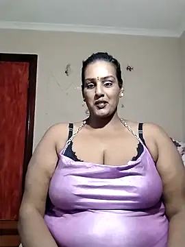 Snapshot of NWC4LYF chatting on 18, 6, 2026 NWC4LYF online show from 18, 6, 2026