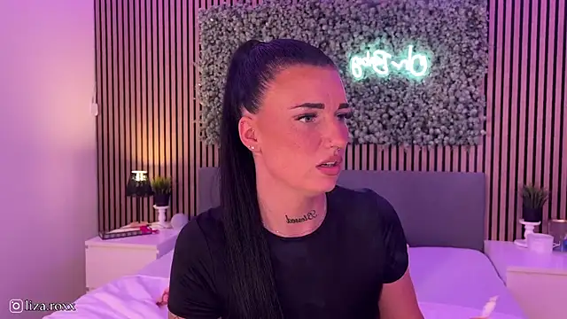 Snapshot of LizaRoxx chatting on 13, 9, 2025 LizaRoxx online show from 13, 9, 2025