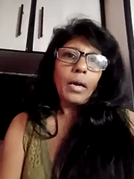 MsAttitude online show from 9, 5, 2026