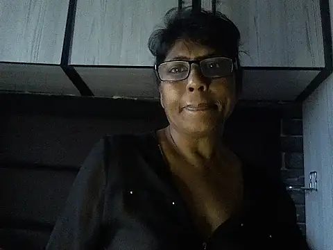 MsAttitude online show from 25, 11, 2025