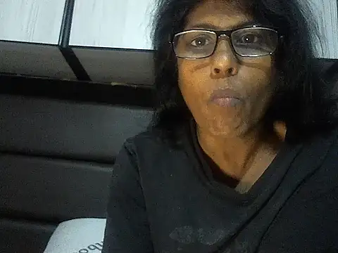 MsAttitude online show from 4, 10, 2025