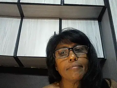 MsAttitude online show from 8, 10, 2025