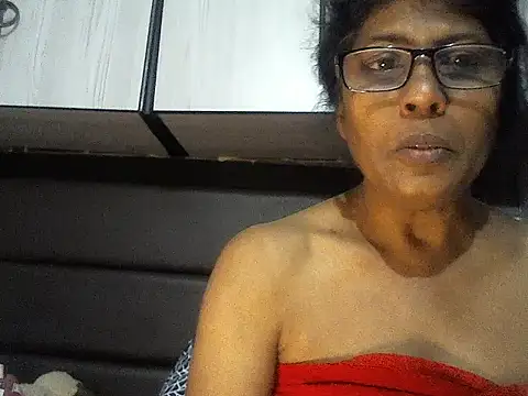 MsAttitude online show from 18, 9, 2025