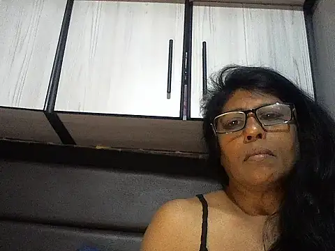 MsAttitude online show from 6, 10, 2025