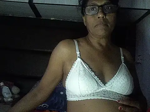 MsAttitude online show from 1, 12, 2025