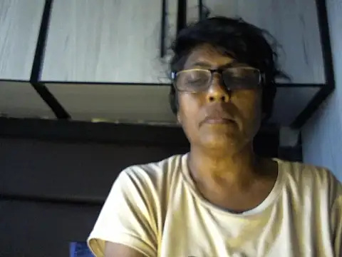 MsAttitude online show from 4, 4, 2026