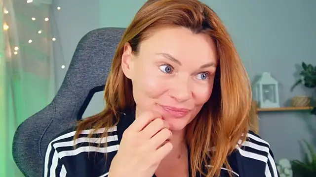 Snapshot of MistyBarnes chatting on 23, 2, 2026 MistyBarnes online show from 23, 2, 2026