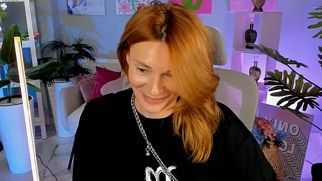 Snapshot of MistyBarnes chatting on 30, 10, 2025 MistyBarnes online show from 30, 10, 2025