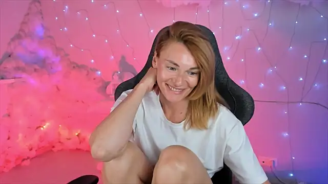 Snapshot of MistyBarnes chatting on 24, 2, 2025 MistyBarnes online show from 24, 2, 2025