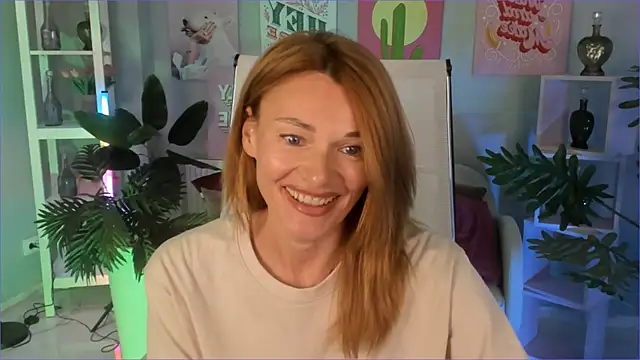 Snapshot of MistyBarnes chatting on 11, 9, 2025 MistyBarnes online show from 11, 9, 2025