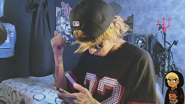 AcidMilo online show from 10, 11, 2025