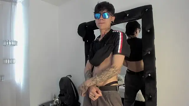 AcidMilo online show from 18, 12, 2024