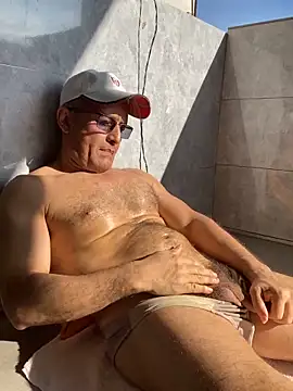 Daddyhot Alejo online show from 25, 10, 2025