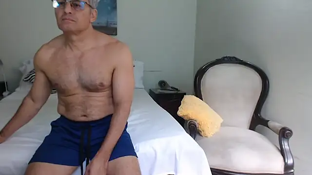 Daddyhot Alejo online show from 19, 9, 2025