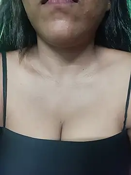 Snapshot of ANGEL_QUEEN09 chatting on 21, 7, 2026 ANGEL QUEEN09 online show from 21, 7, 2026
