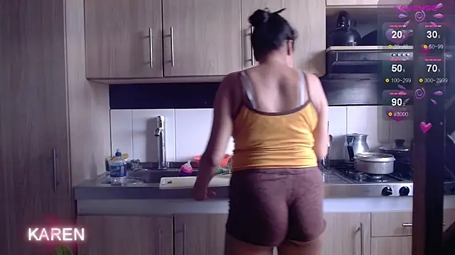Karen sex92 online show from 28, 4, 2026