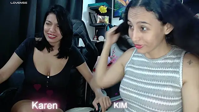 Karen sex92 online show from 1, 3, 2025