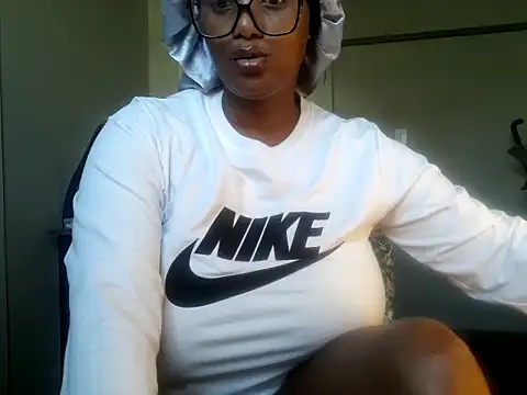 Charlie-Crawford online show from 3, 10, 2025