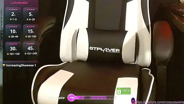 CrossyAayesha online show from 1, 11, 2025