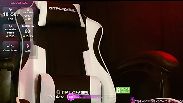 CrossyAayesha online show from 5, 11, 2025