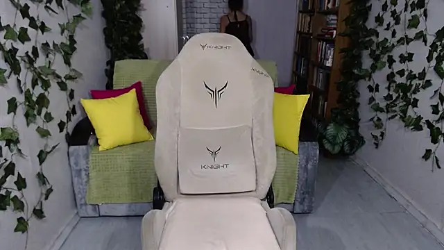 lillit  gold online show from 26, 3, 2026