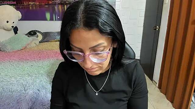 alma blue online show from 28, 3, 2026