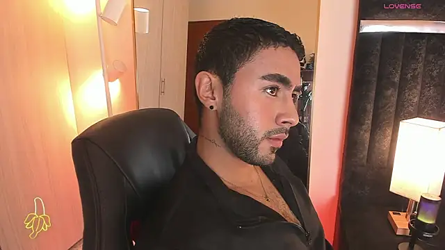 ItsMeEros online show from 5, 12, 2025