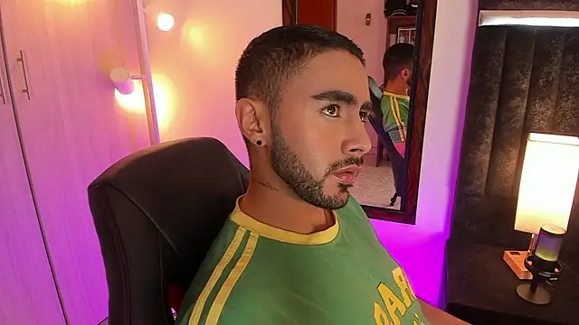 ItsMeEros online show from 12, 11, 2025