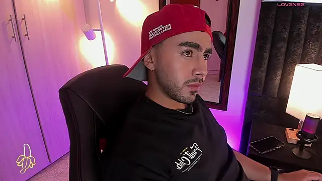 ItsMeEros online show from 14, 10, 2025