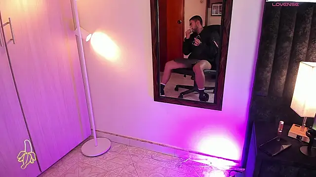 ItsMeEros online show from 16, 11, 2025