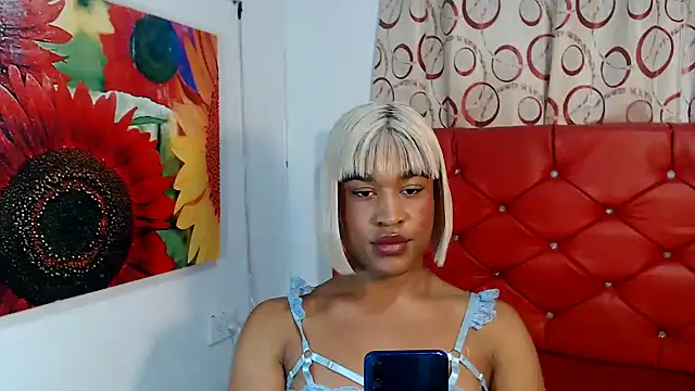 Snapshot of dirtydolltsx chatting on 12, 11, 2025 dirtydolltsx online show from 12, 11, 2025