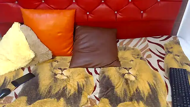 Snapshot of dirtydolltsx chatting on 25, 2, 2026 dirtydolltsx online show from 25, 2, 2026