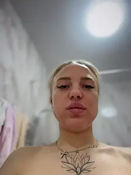 pinkstar  online show from 27, 3, 2026