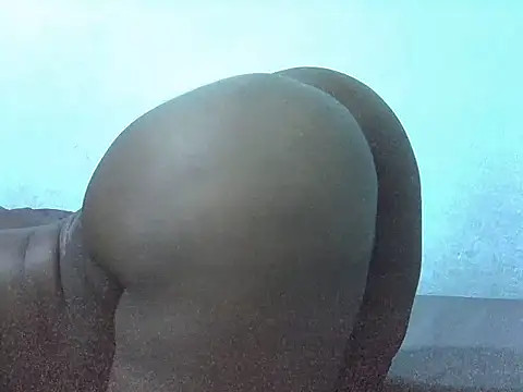 QUEEN-MARIAN online show from 19, 2, 2025