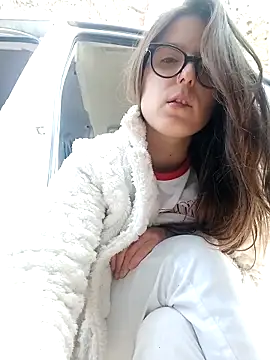 dolcehelena993 online show from 7, 11, 2025