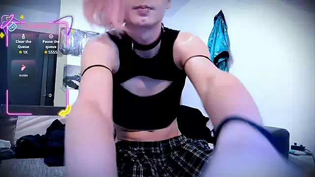 Littlepinkcat online show from 27, 9, 2025