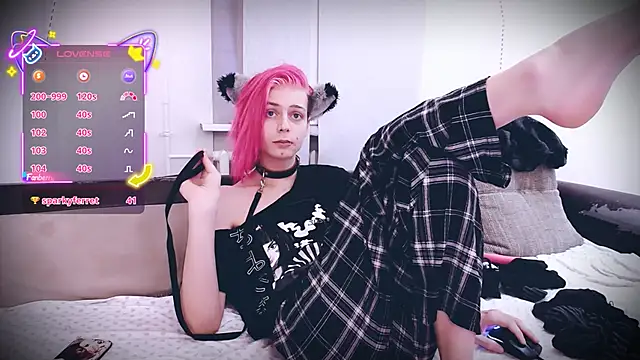 Littlepinkcat online show from 21, 12, 2025