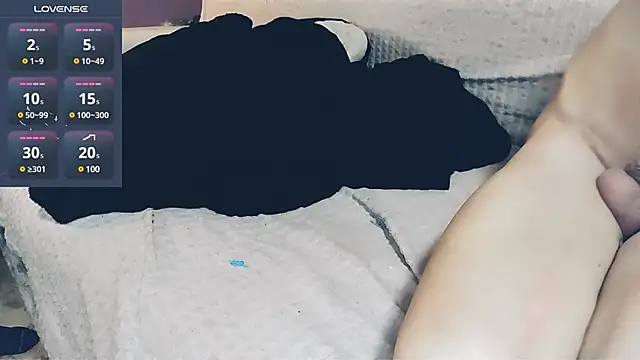 Littlepinkcat online show from 3, 3, 2025