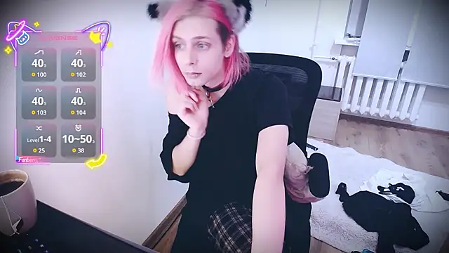 Littlepinkcat online show from 15, 1, 2026