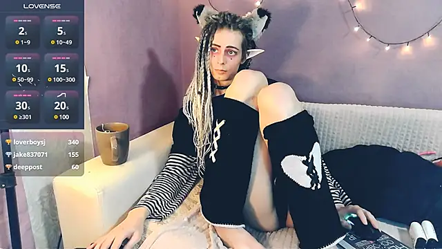 Littlepinkcat online show from 3, 3, 2025