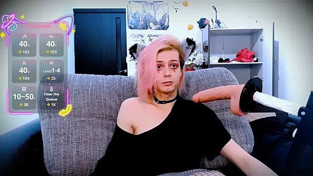 Littlepinkcat online show from 6, 10, 2025