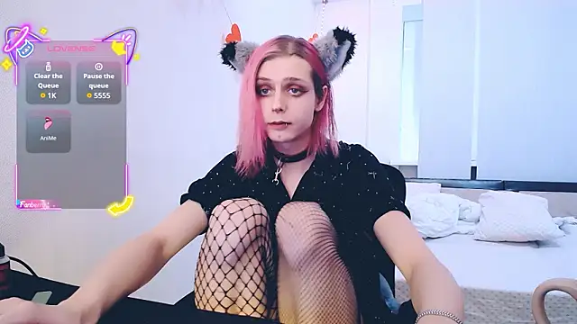 Littlepinkcat online show from 1, 3, 2026