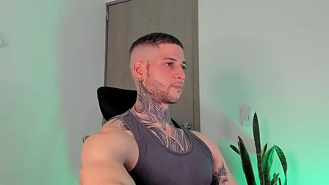  jamesleandros1 online show from 4, 2, 2026