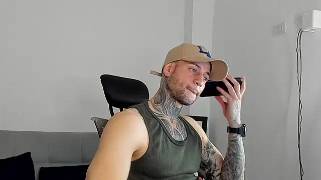  jamesleandros1 online show from 19, 7, 2026