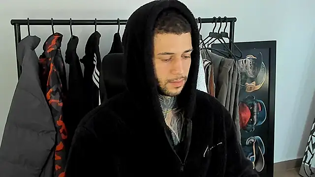  jamesleandros1 online show from 3, 12, 2025