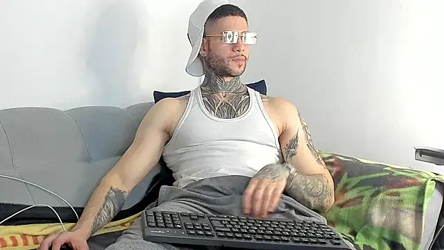  jamesleandros1 online show from 27, 11, 2025