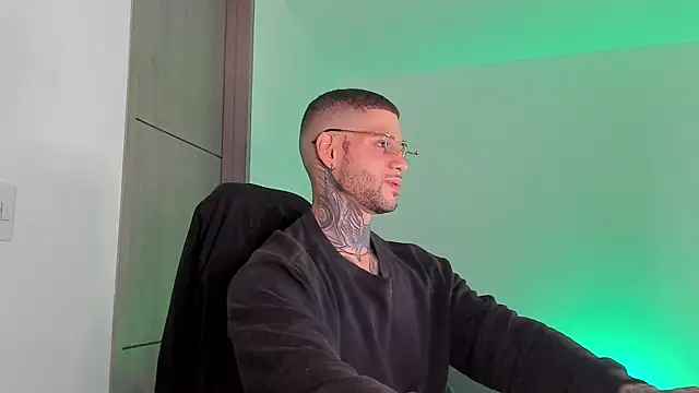  jamesleandros1 online show from 27, 3, 2026