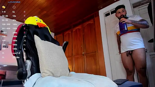 Jacon cruz  online show from 18, 1, 2026